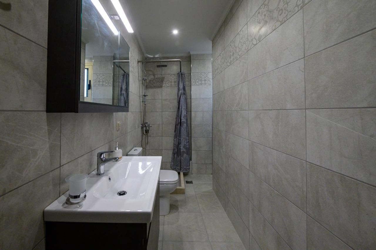 Kv Apartments Kalamáta Buitenkant foto